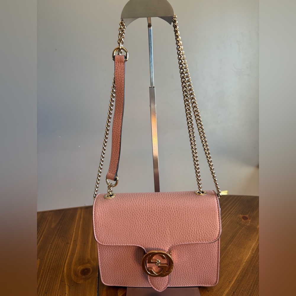 GG Interlocking Elegant Pink Leather Chain Bag